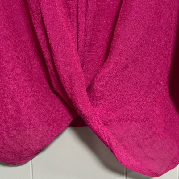 UMGEE Fuchsia Twisted Top Short Dolman Sleeves Loose Sheer Coastal Size Medium - Picture 4 of 8